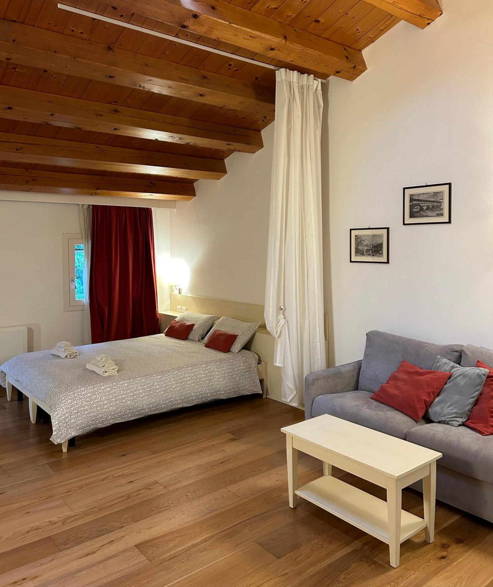 Beehouse - La Casa Delle Api Agriturismo Borso del Grappa Bagian luar foto